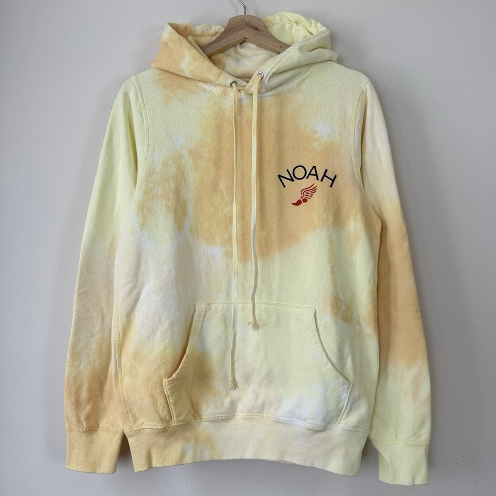 Men's Noah NYC Tye Dye Yellow Wing Foot Logo Pullover Hoodie - XS